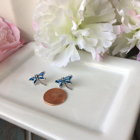 925 Sterling Silver Blue Fire Opal Earrings - Picture 7 of 7